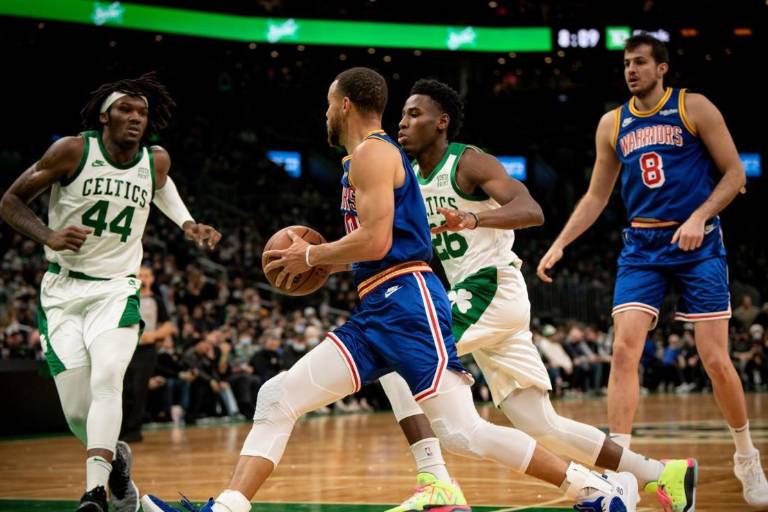 Celtics y Warriors reanudan las Finales de la NBA en Boston