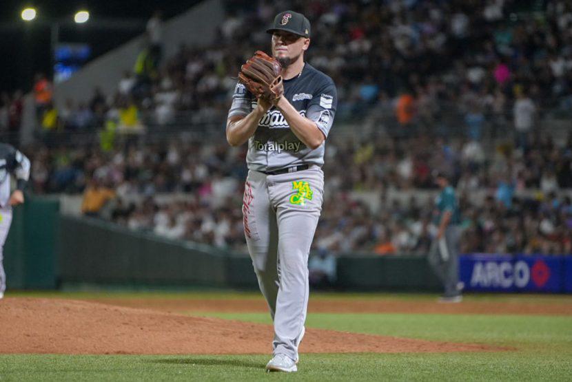 $!Aldo Montes releva en blanco con Tiburones