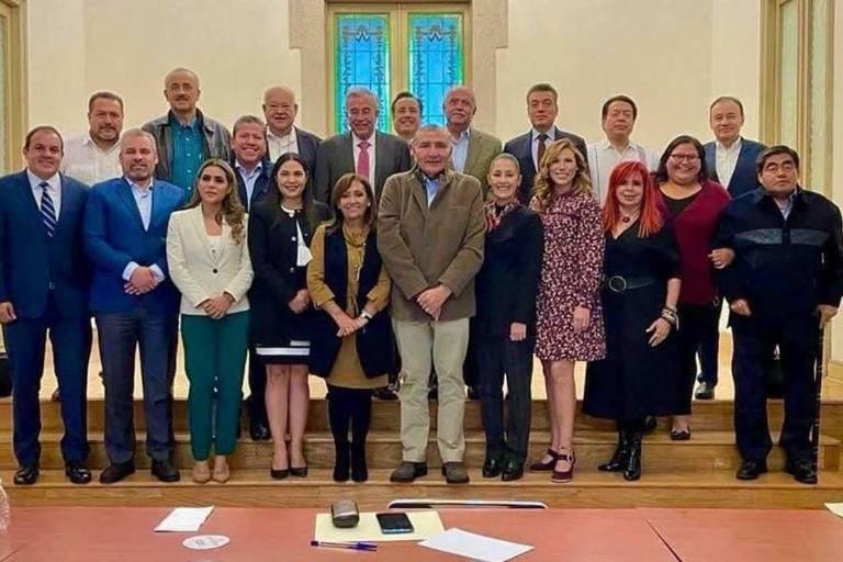 INE ordena a 12 gobernadores de la 4T, entre ellos Rocha Moya de Sinaloa, eliminar propaganda de Revocación de Mandato