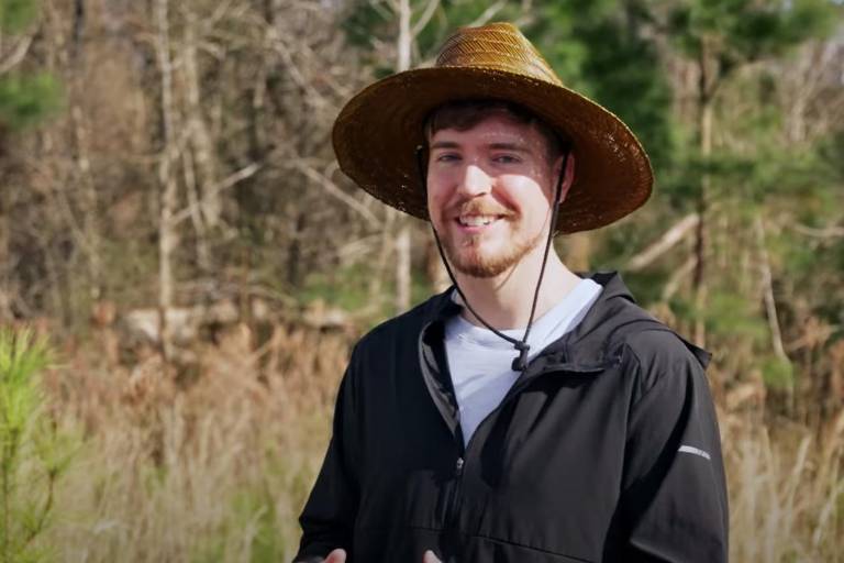 Mr. Beast lo hace de nuevo, dona 100 cirugías a niños con labio leporino en México