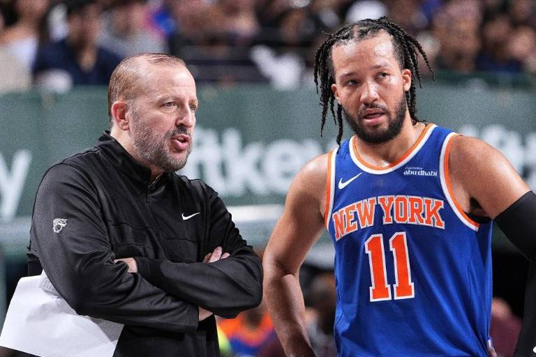 Los Knicks despiden al técnico Tom Thibodeau