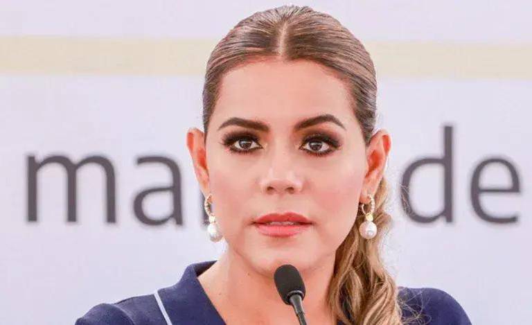 López Obrador ofrece su respaldo a la Gobernadora Evelyn Salgado