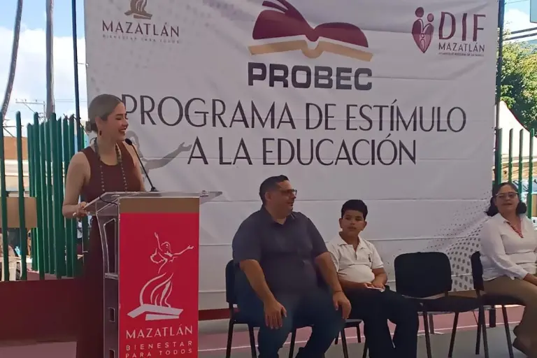 Estrella Palacios aseguró que los colectivos contarán con acompañamiento de Tránsito Municipal, Protección Civil y Seguridad Pública durante el recorrido.