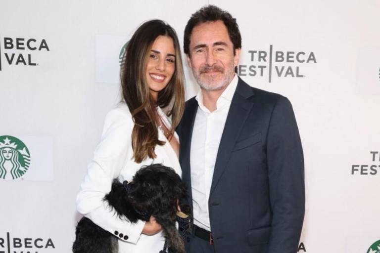 Será Demián Bichir papá junto a su novia Victoria Aletta