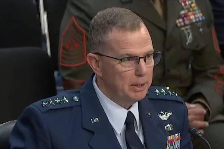 EU confirma vigilancia aérea a cárteles mexicanos sin autorización