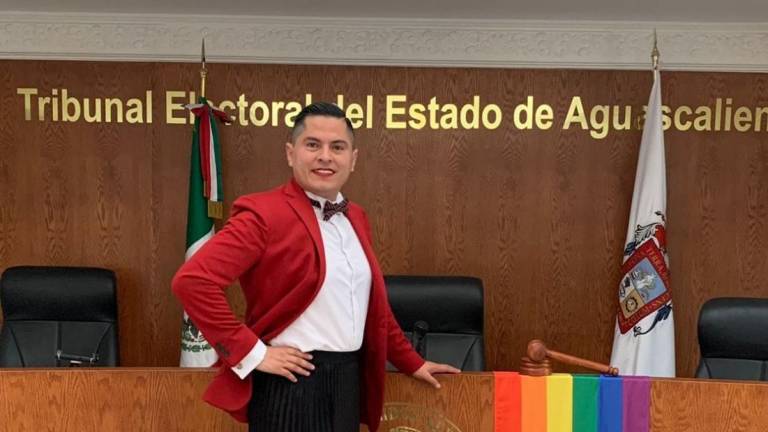 Jesús Ociel Baena Saucedo, el primer Magistrade electoral no binario en América Latina, fue encontrado sin vida junto a su pareja en Aguascalientes.