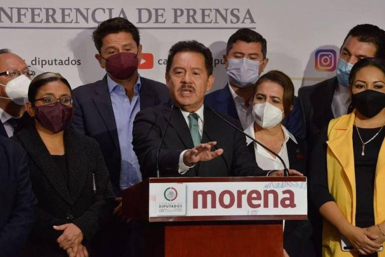 Morena dice que INE tiene $2 mil 500 millones en fideicomisos para organizar revocación de mandato; el Instituto contradice