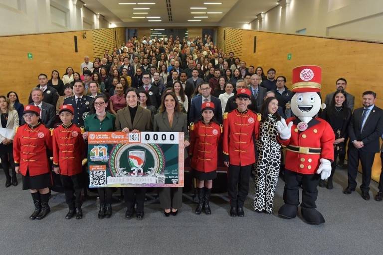 Lotería Nacional lanza billete para conmemorar 30 años del SNSP