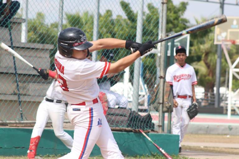 Arrasa Selección de Mazatlán en el Zonal de beisbol