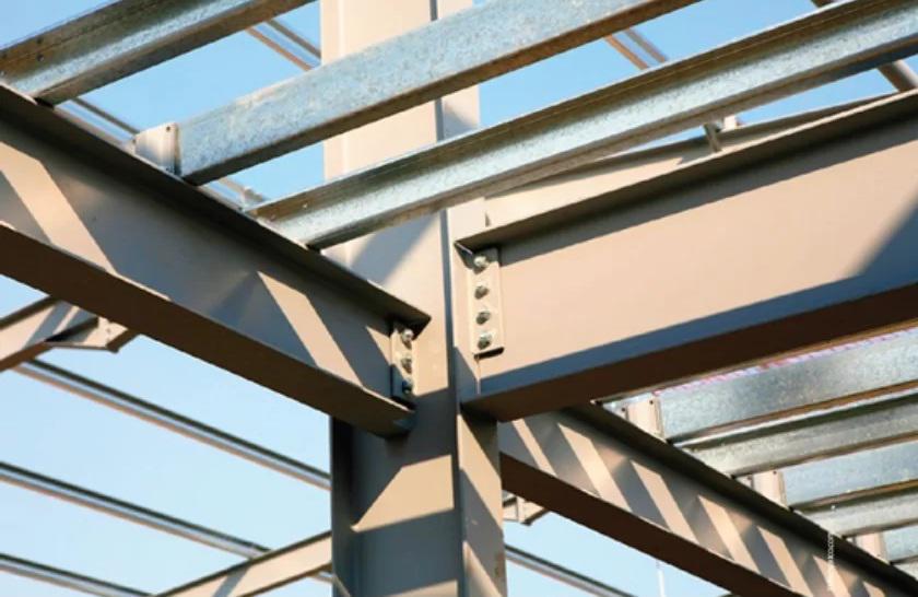 $!Estudiante de maestría de la UAS desarrolla asistente virtual para optimizar trabajos de construcción