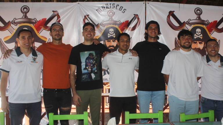 Se conoce a los primeros integrantes de Piratas Basketball de Mazatlán.