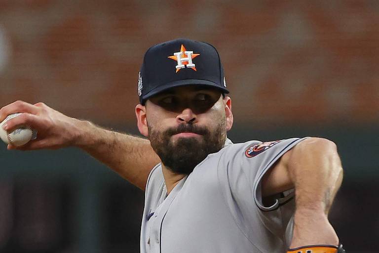 ¡José Urquidy gana su tercer juego en Serie Mundial! Astros y Bravos se van al J6