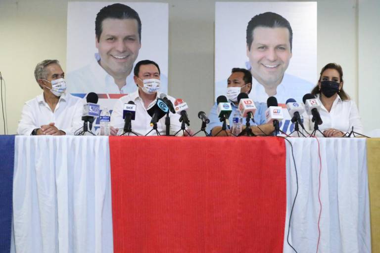 Desde Mazatlán, Osorio Chong, Mancera y Claudia Ruiz Massieu llaman a defender al INE de ataques