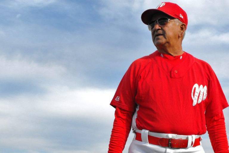 Juan José Hernández, el escuinapense que llevó su magia al beisbol