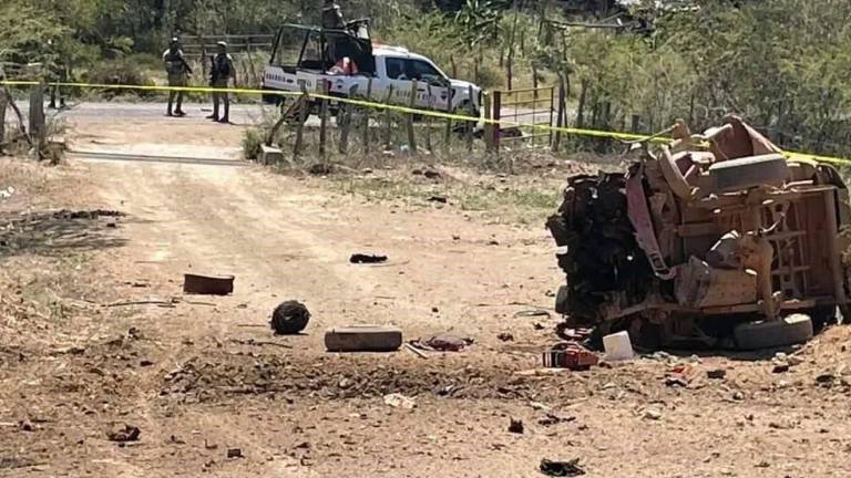 Mueren tres jornaleros tras explosión de mina terrestre en Tumbiscatío, Michoacán