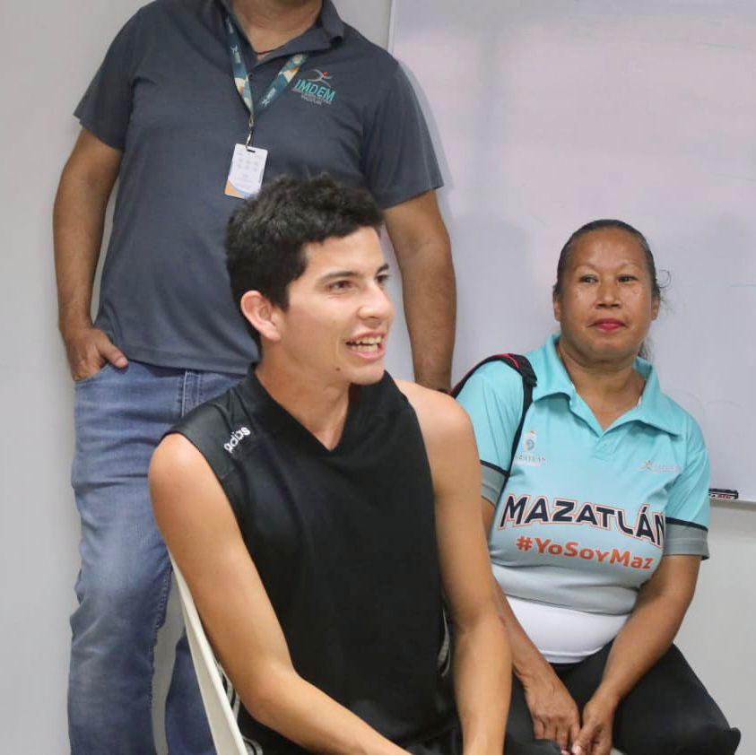 $!Comparten mazatlecos experiencia vivida en el Gran Prix de Paratletismo
