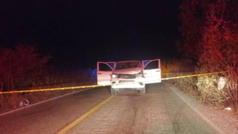 Dos hombres fueron localizados asesinados en una camioneta al sur de Rosario.