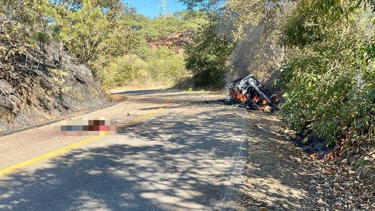 Pobladores reportaron al 911 tiroteos que duraron varias horas.