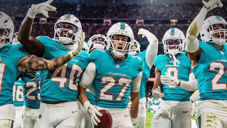 Los Miami Dolphins se quedaron con el triunfo en Madrid sobre los Washington Commanders.