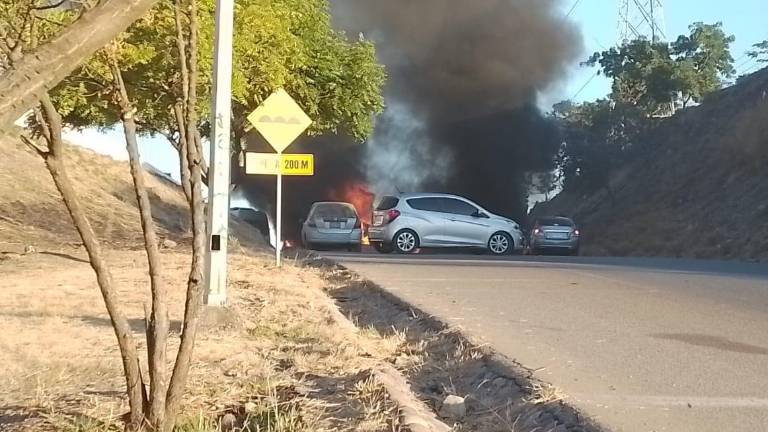 El Gobernador Rubén Rocha Moya considera que la situación que se vivió en Sinaloa el pasado jueves es un caso extraordinario.