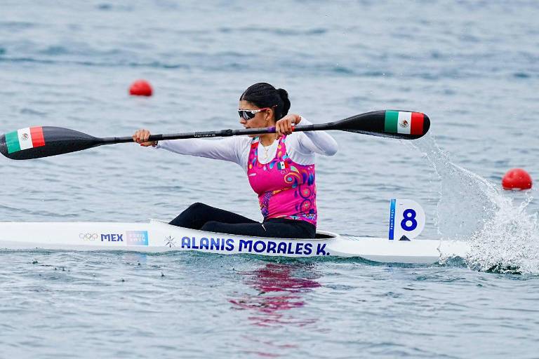 Beatriz Briones y Karina Alanís logran pase a semifinales en K1-500 de París 2024