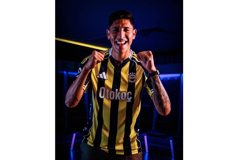 Fenerbahce de Edson Álvarez enfrentará a ocho rivales europeos en la Europa League tras la salida de Mourinho