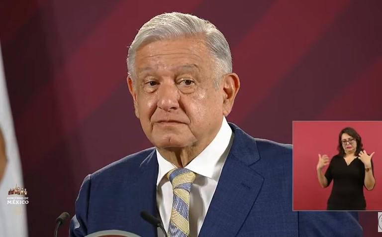 AMLO da hasta este martes a miembros de su gabinete para decidir irse o quedarse