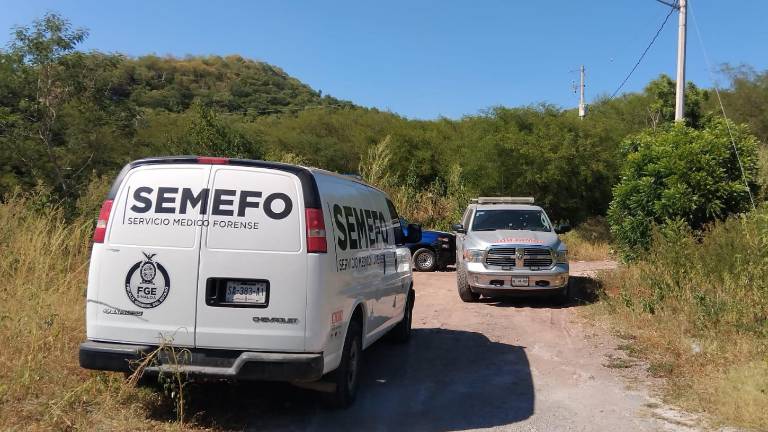 Durante el sábado la FGE registró el hallazgo de restos óseos humanos en la colonia Los Cerritos, en Culiacán.