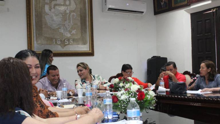 Alcaldesa de Rosario afirma que señalamientos de Regidora del PAS son solo para ‘brillar’
