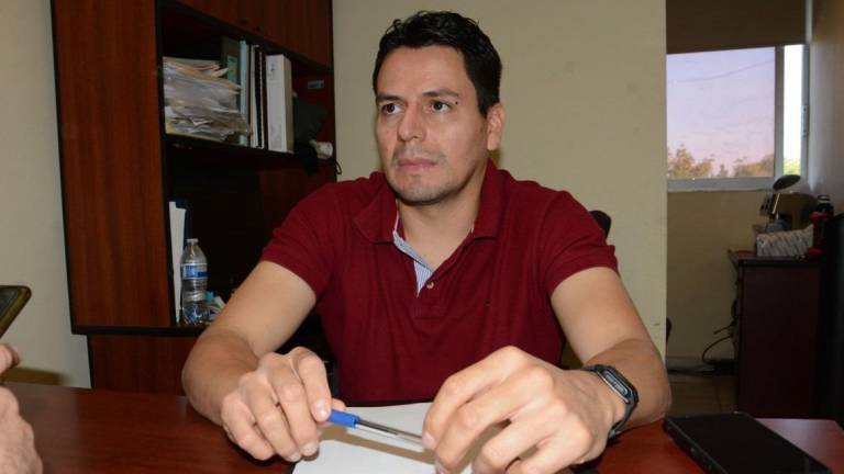 Carlos Tapia Schiavon, investigador de la Facultad de Ciencias de la Tierra y el Espacio de la UAS