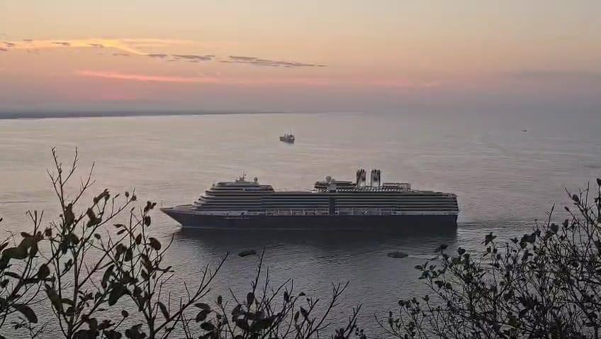 $!Recibe Mazatlán tres cruceros con más de 8 mil turistas