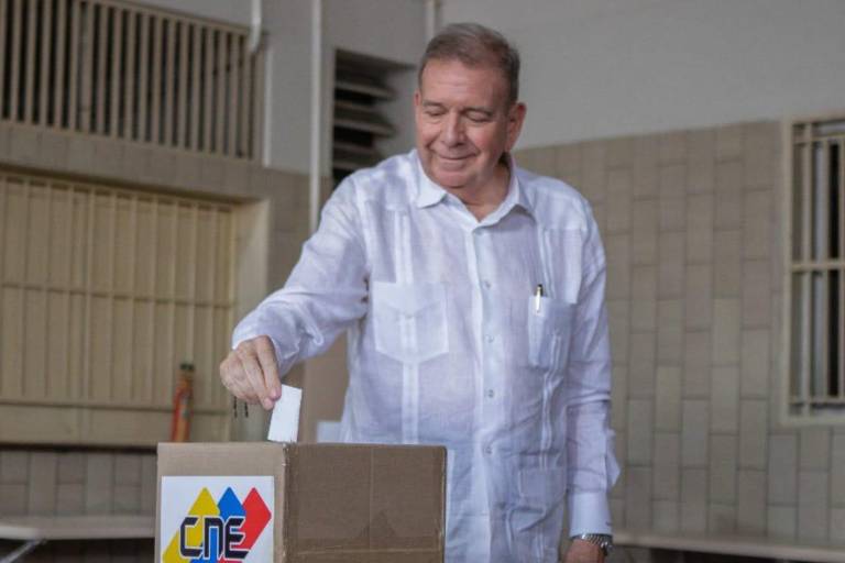 Edmundo González, ex candidato presidencial opositor, se asila en España tras salir de Venezuela
