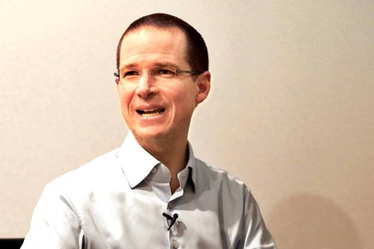 Ricardo Anaya comparece por videoconferencia ante juez; reprograman audiencia para octubre