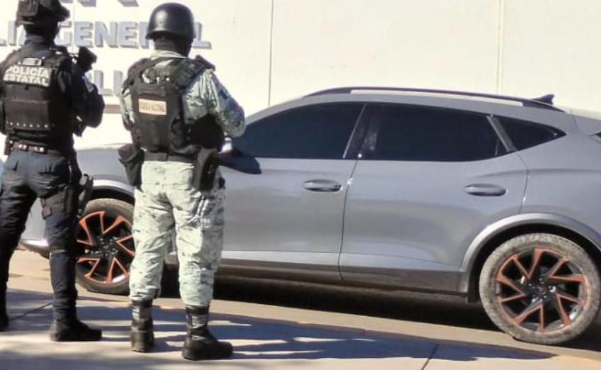 $!Decomisan vehículos blindados, armas, artefactos explosivos para dron, droga y ponchallantas en Sinaloa