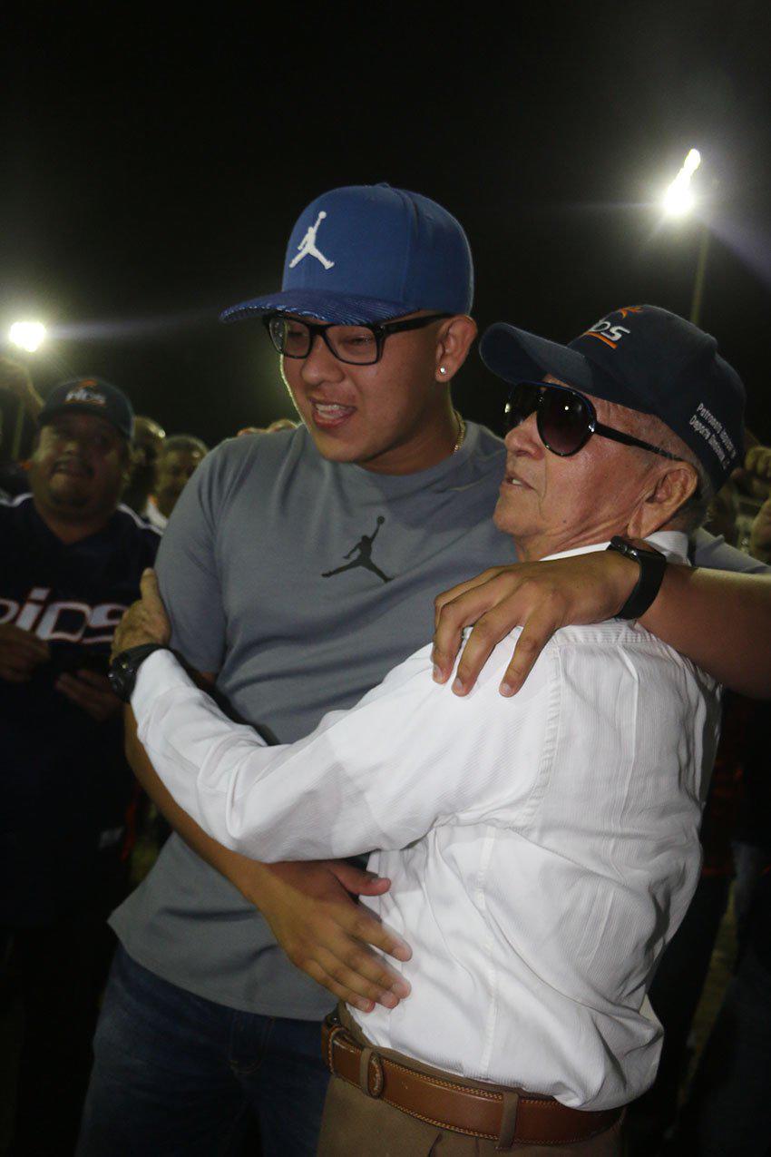 $!Juan José Hernández, el escuinapense que llevó su magia al beisbol