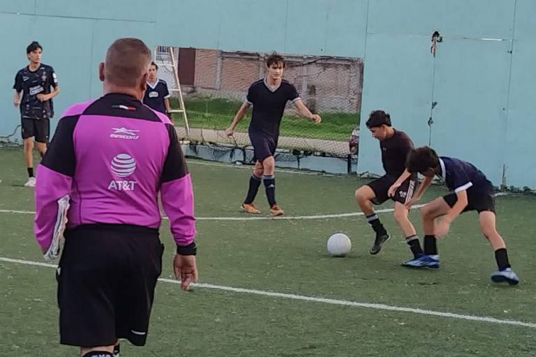 Entra en acción Liga Estudiantil de Futbol Rápido