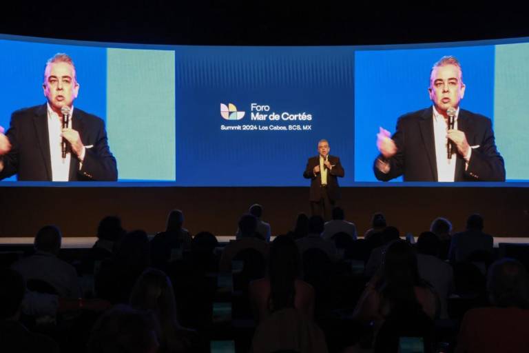 Es momento de enfrentar los retos y construir nuestros sueños compartidos: Radamés Díaz