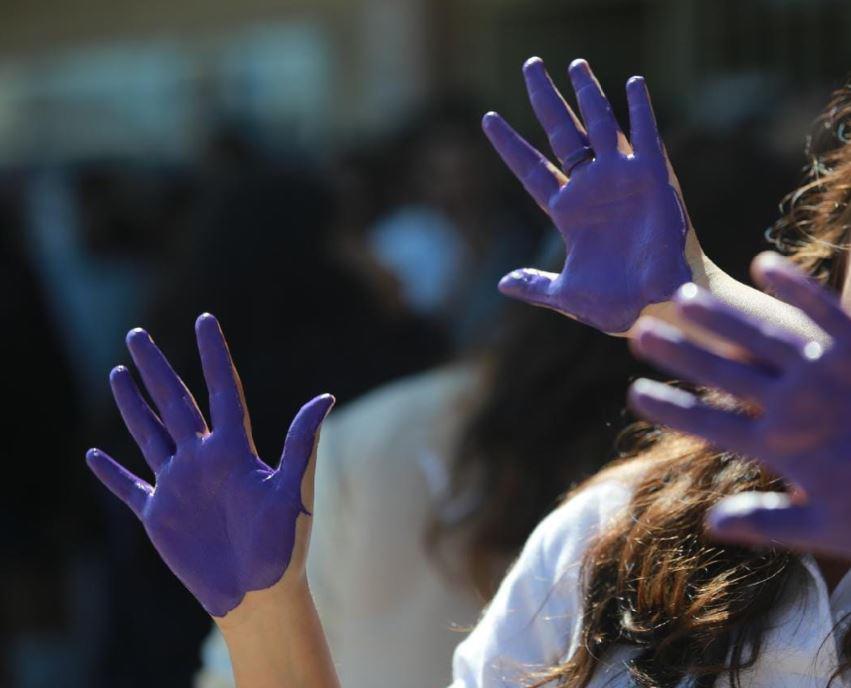 $!Alumnas de Preparatoria Mazatlán de la UAS se manifiestan por acoso