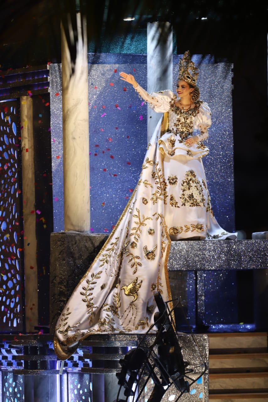 $!Impresionan carrozas, comparsas y la Banda MS en el primer desfile del Carnaval