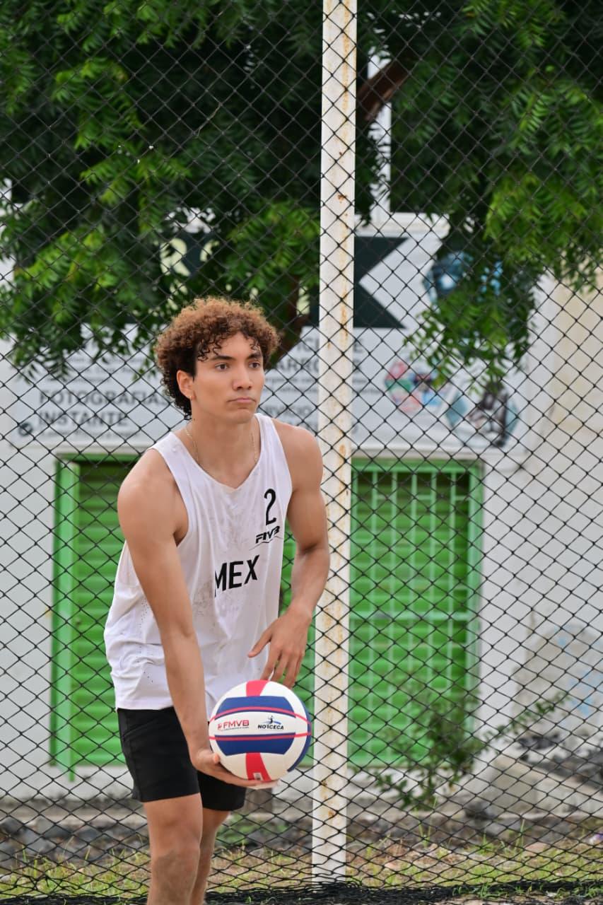 $!Mazatlán se lleva la victoria en el Zonal de voleibol de playa