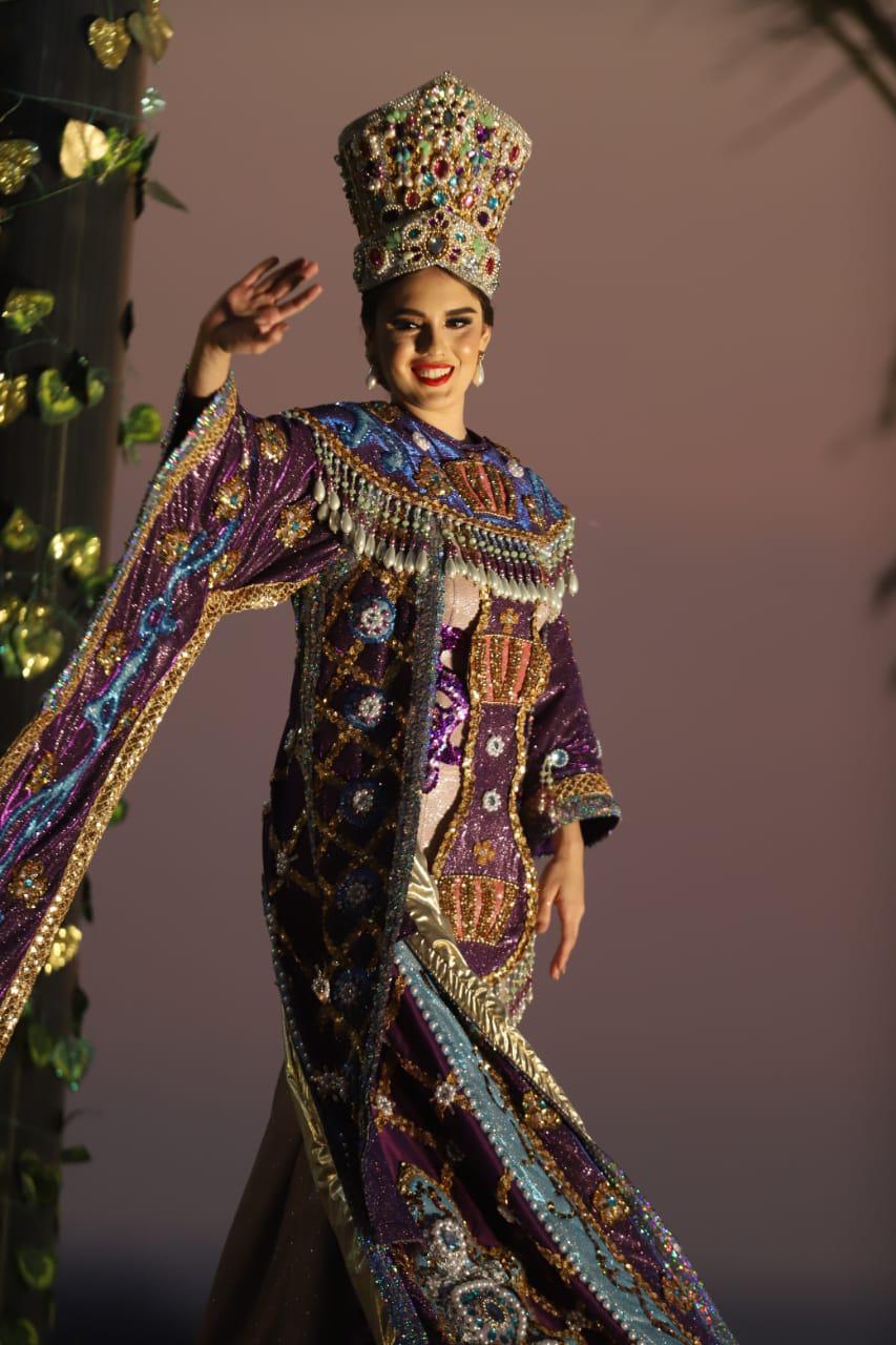 $!Impresionan carrozas, comparsas y la Banda MS en el primer desfile del Carnaval