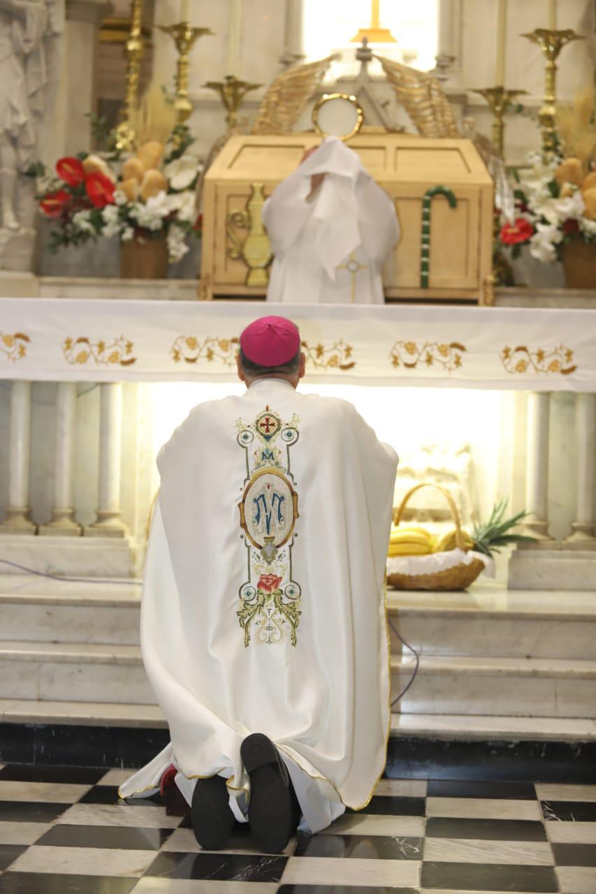 $!Celebra Diócesis de Mazatlán el Jueves Santo con misa de la Última Cena del Señor y lavatorio de pies