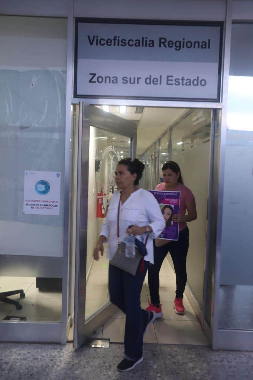 $!Protestan en Mazatlán para exigir la localización de Aimé Joanna