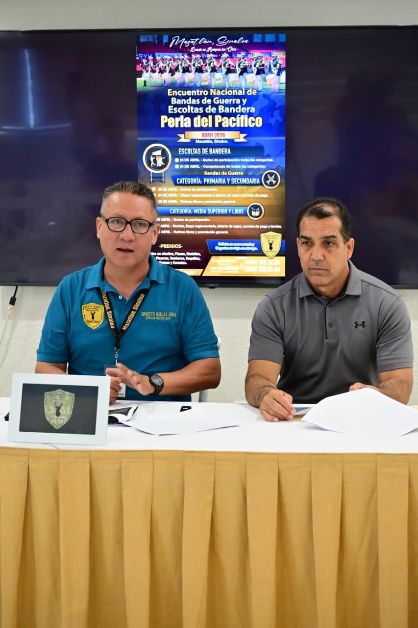 $!Bandas de guerra y escoltas de todo el país vendrán a Mazatlán