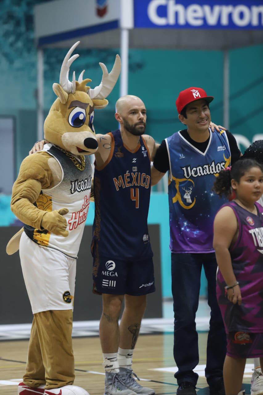 $!¡Hasta el espacio sideral! Jesse Huerta cumple un sueño en el baloncesto profesional