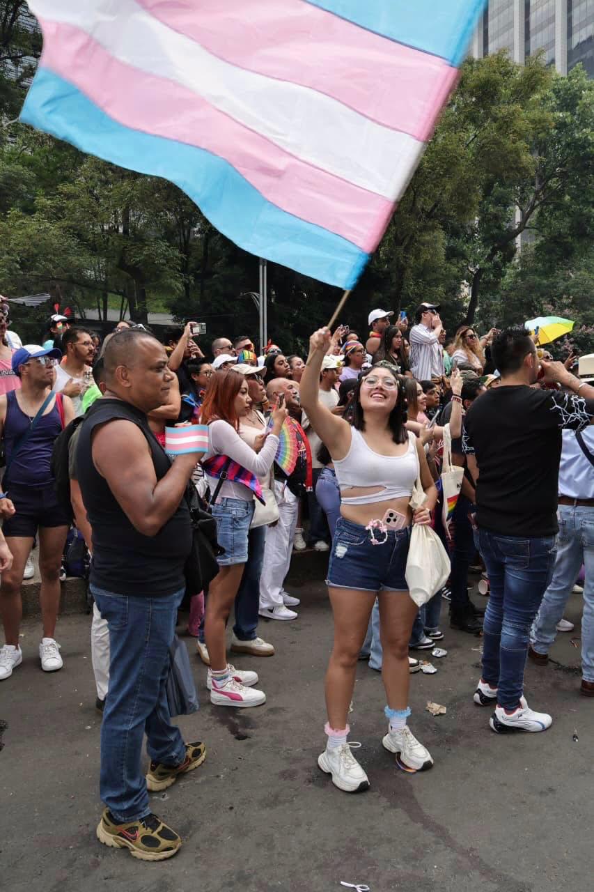 $!Marcha del Orgullo reunió a 550 mil personas en CDMX; llegó hasta el Zócalo