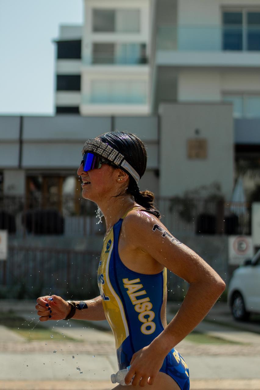 $!Sofía Ramos, la triatleta que se siente escuinapense y sueña con unos Juegos Olímpicos