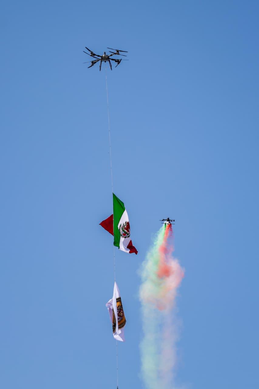 $!Desfilan más de 11 mil elementos de seguridad en Culiacán por aniversario de la Independencia