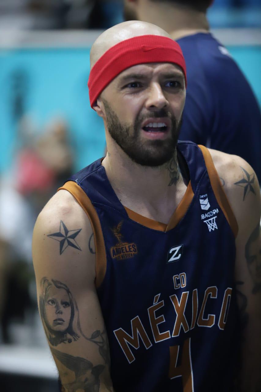 $!¡Hasta el espacio sideral! Jesse Huerta cumple un sueño en el baloncesto profesional