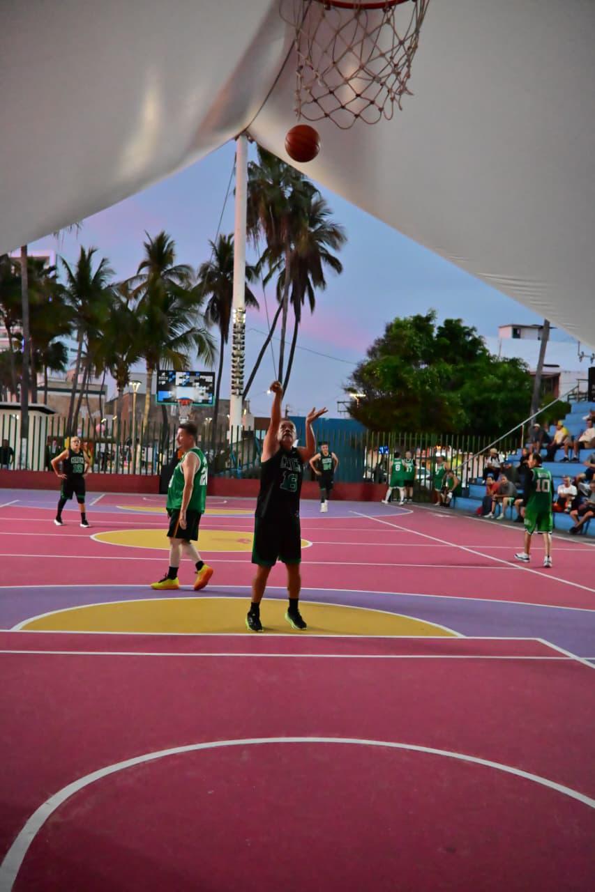 $!Mazatlán impulsa la activación física en espacios municipales